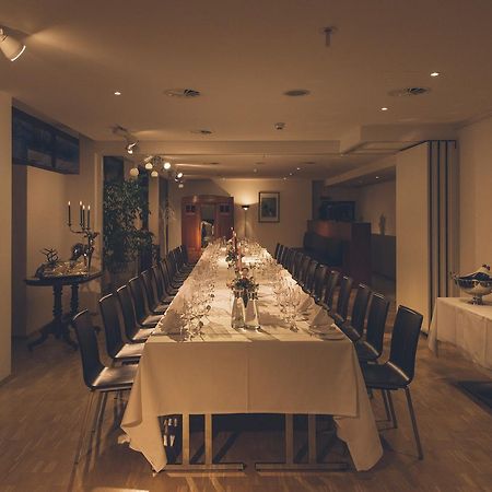 Das Wildeck Hotel & Restaurant Abstatt エクステリア 写真